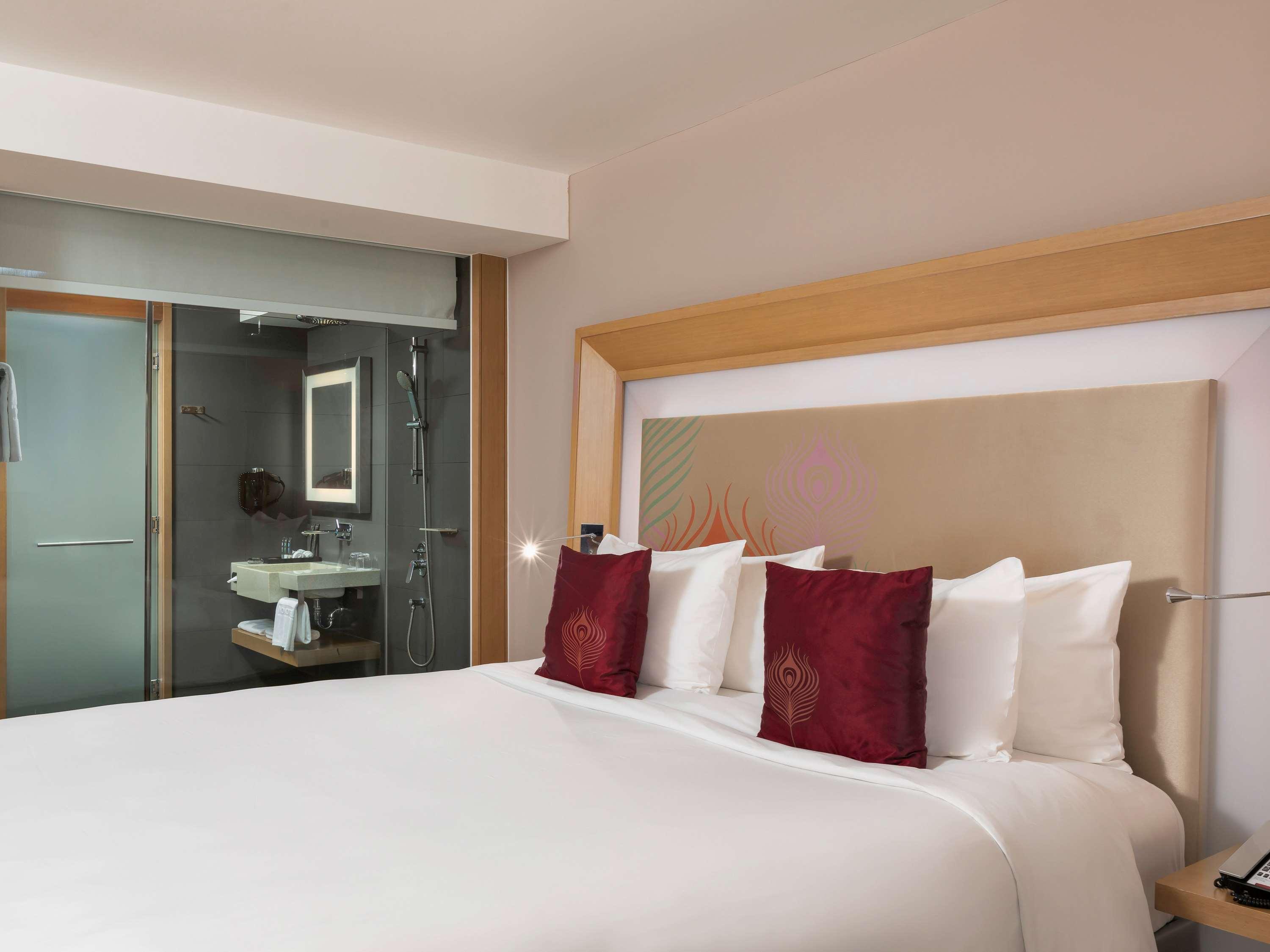 Novotel Yangon Max Eksteriør bilde