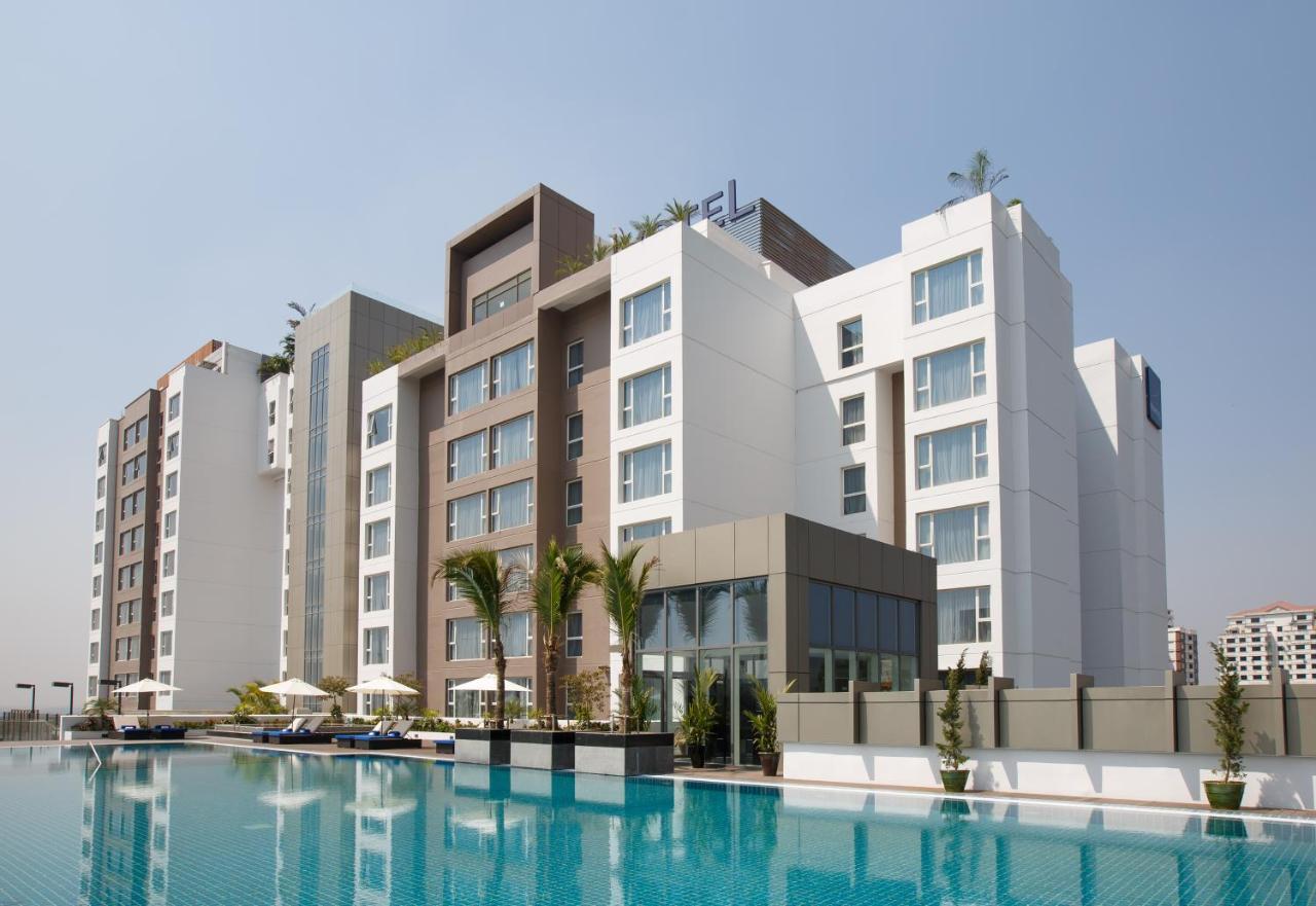 Novotel Yangon Max Eksteriør bilde