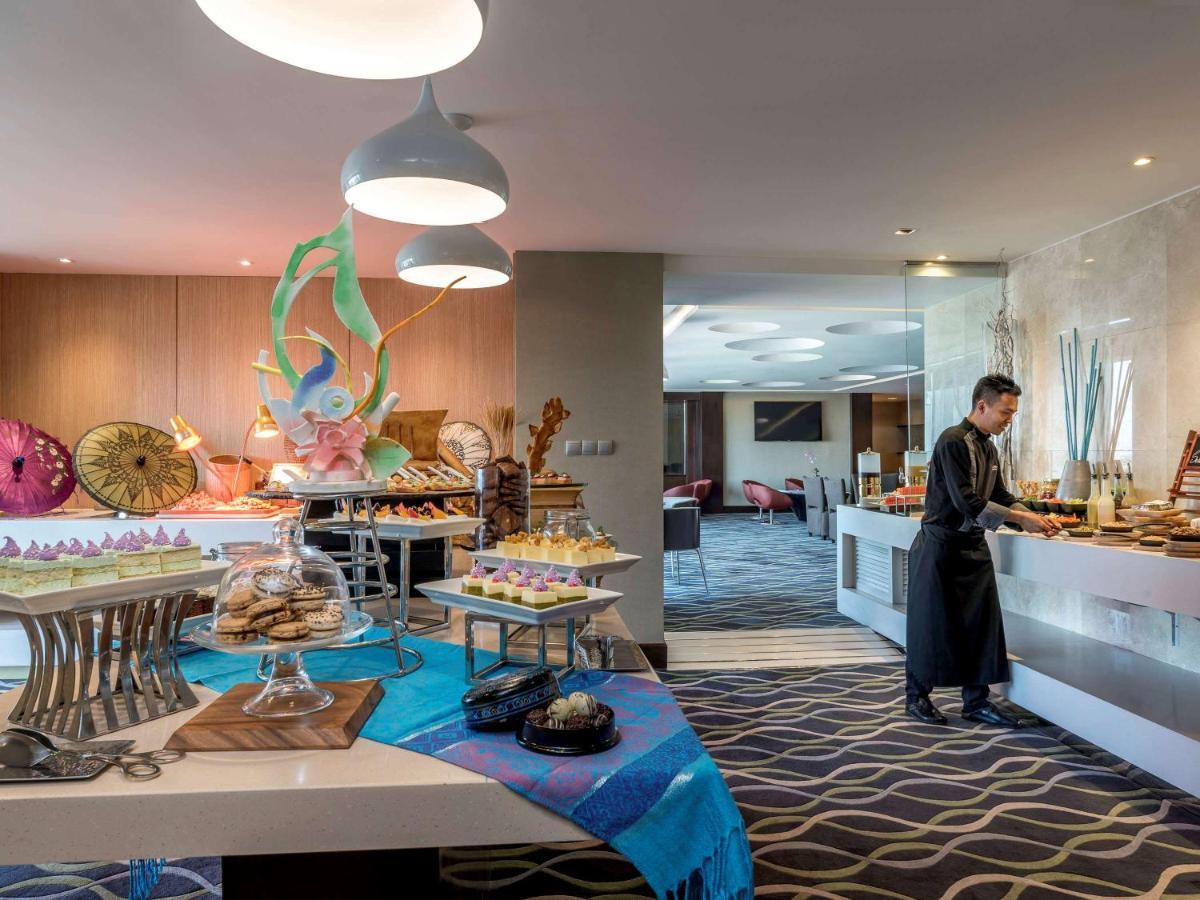 Novotel Yangon Max Eksteriør bilde